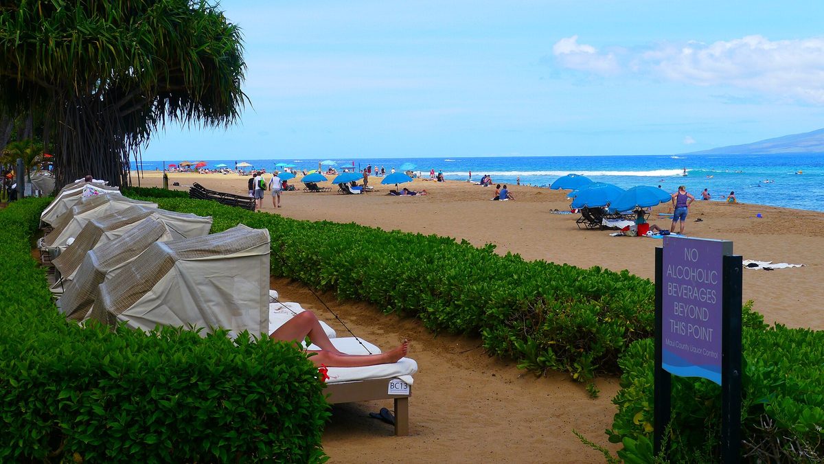 Beach walk and sand at Kāʻanapali Beach on Maui's west coast